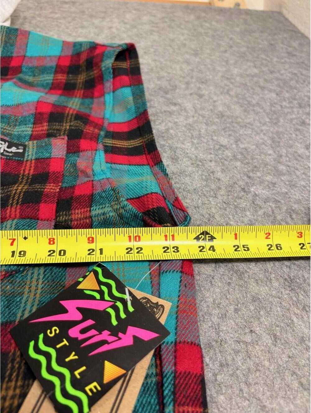 Vintage Surf Style 90s Plaid Flannel Snap Button Sleeveless Hoodie USA Large - Picture 6 of 7